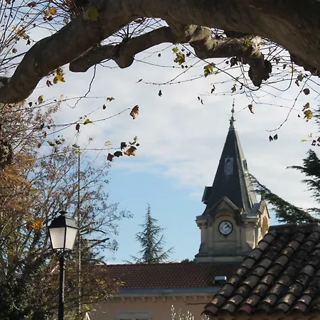 Maison Sous Les Platanes * Saint-Pantaleon-les-Vignes