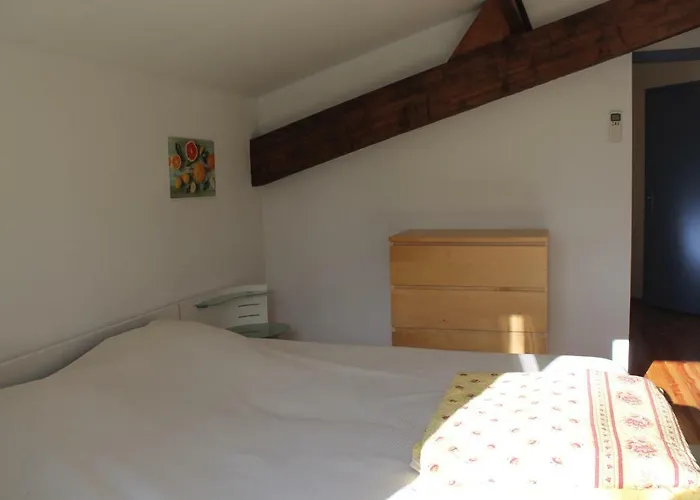 Maison Sous Les Platanes Дом отдыха Saint-Pantaleon-les-Vignes